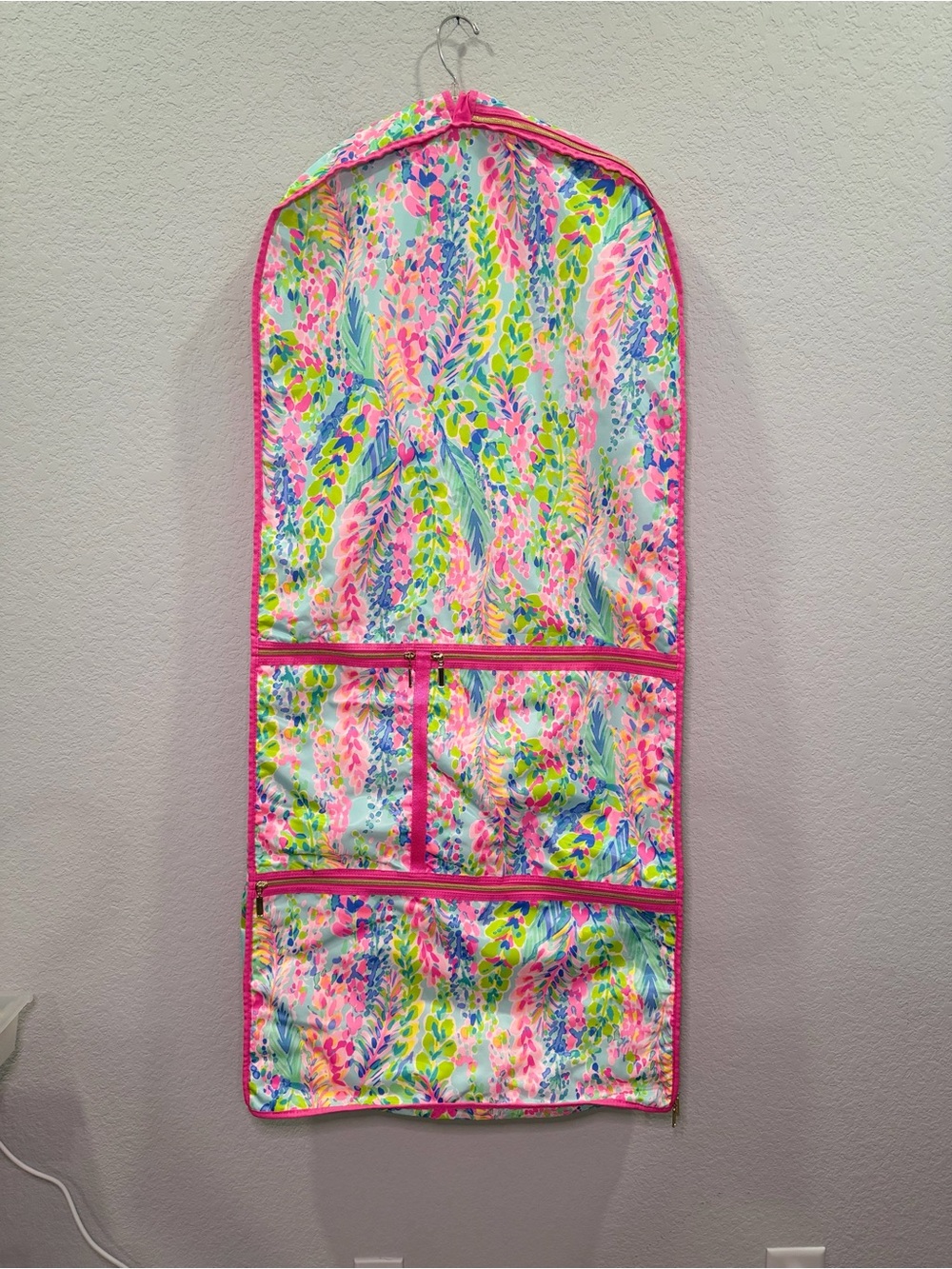 Lilly Pulitzer One-Piece Garment Bag in “The Wave” Discontinued Print